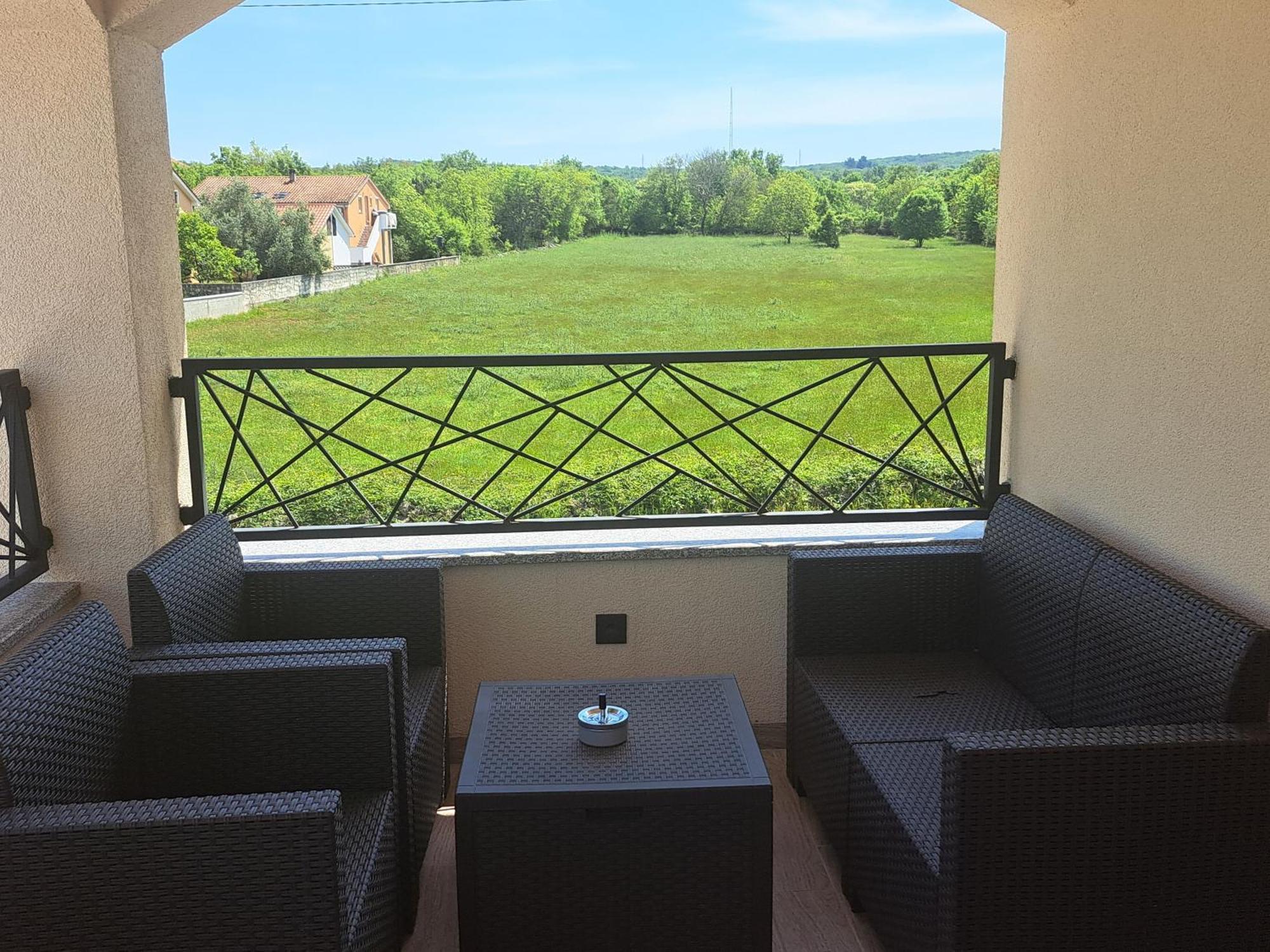 Blue Harmony 2 Apartment Malinska Luaran gambar